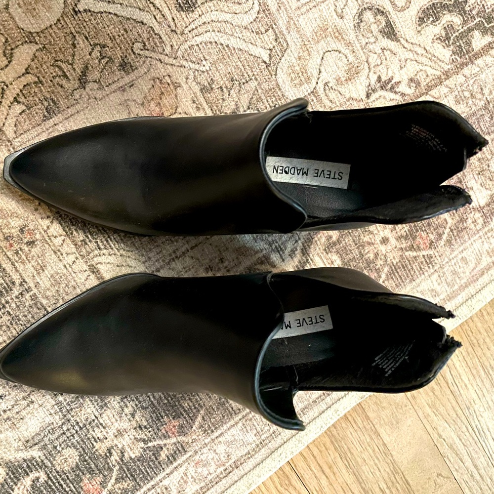 Steven Madden Black Ankle Boots
